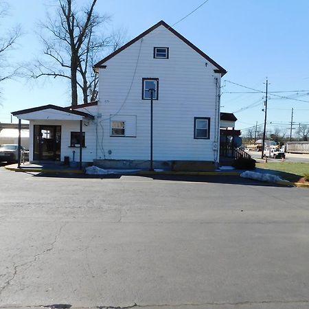 Mounts Motel Lawrenceville Bagian luar foto