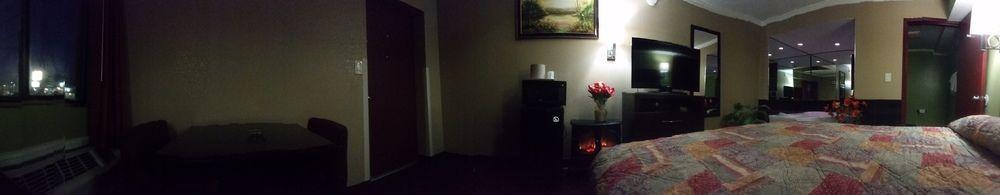 Mounts Motel Lawrenceville Bagian luar foto