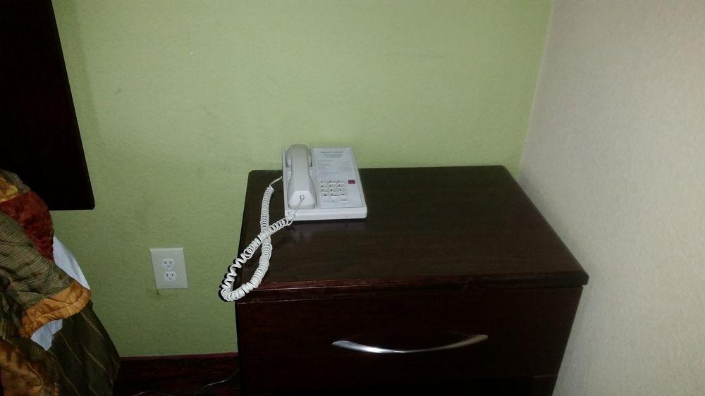 Mounts Motel Lawrenceville Bagian luar foto